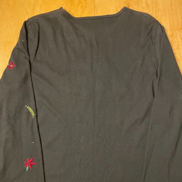 Vintage Women's Christmas Cardinal Birds Large Solid Black Long Sleeve T-Shirt - Picture 9 of 9